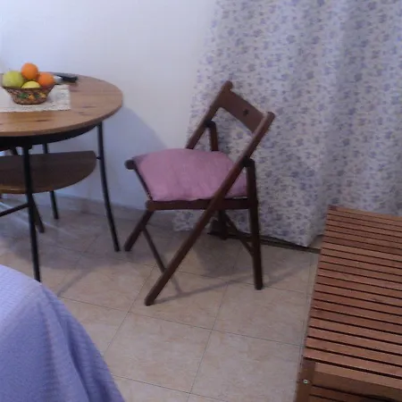 Dixi Bird Guesthouse Guest house