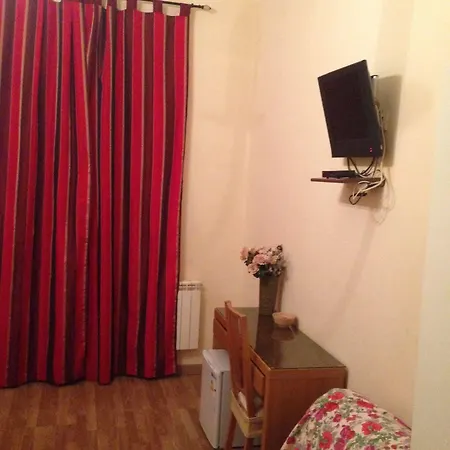 Dixi Bird Guesthouse Rome