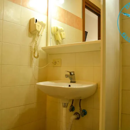 Dixi Bird Guesthouse Guest house Rome