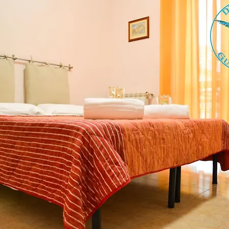 Dixi Bird Guesthouse 2*